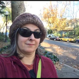 Meet your Posher, Lori